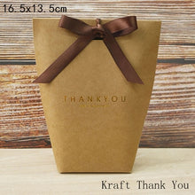 Load image into Gallery viewer, 5pcs Upscale Black White Bronzing "Merci" Candy Bag French Thank You Wedding Favors Gift Box Package Birthday Party Favor Bags