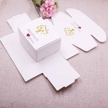Load image into Gallery viewer, DIY 100pcs multi styles gift/candy/packing box new handmade with love cardboard gift package &amp; Wedding Favourate BOX Red Heart